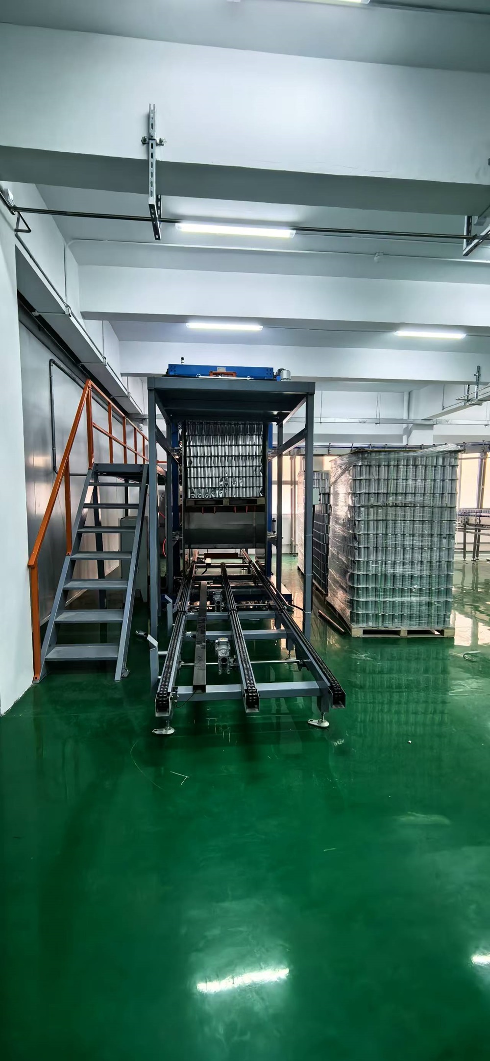 易拉罐卸垛机-1